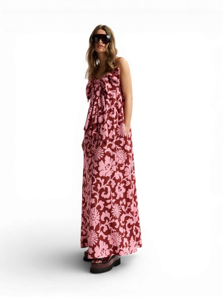 Midi-jurk in babydoll-stijl met roze en donkerrode bloemenprint en een strikdetail Johnson Essentiel 