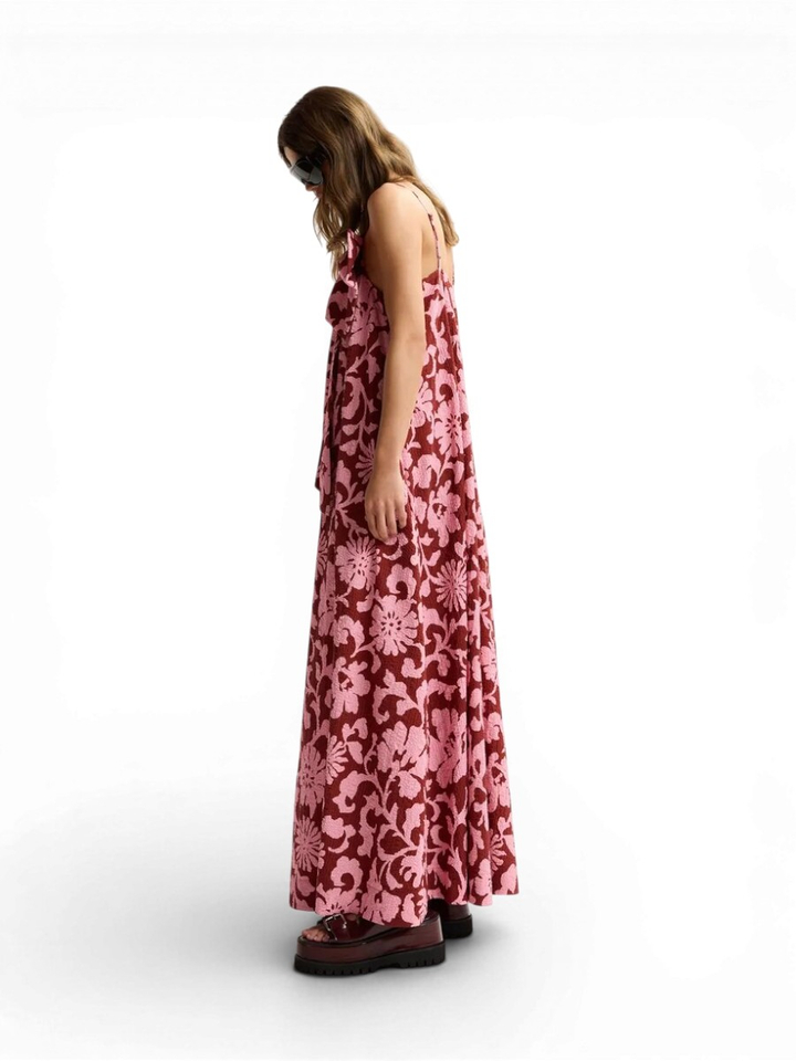 Midi-jurk in babydoll-stijl met roze en donkerrode bloemenprint en een strikdetail Johnson Essentiel 