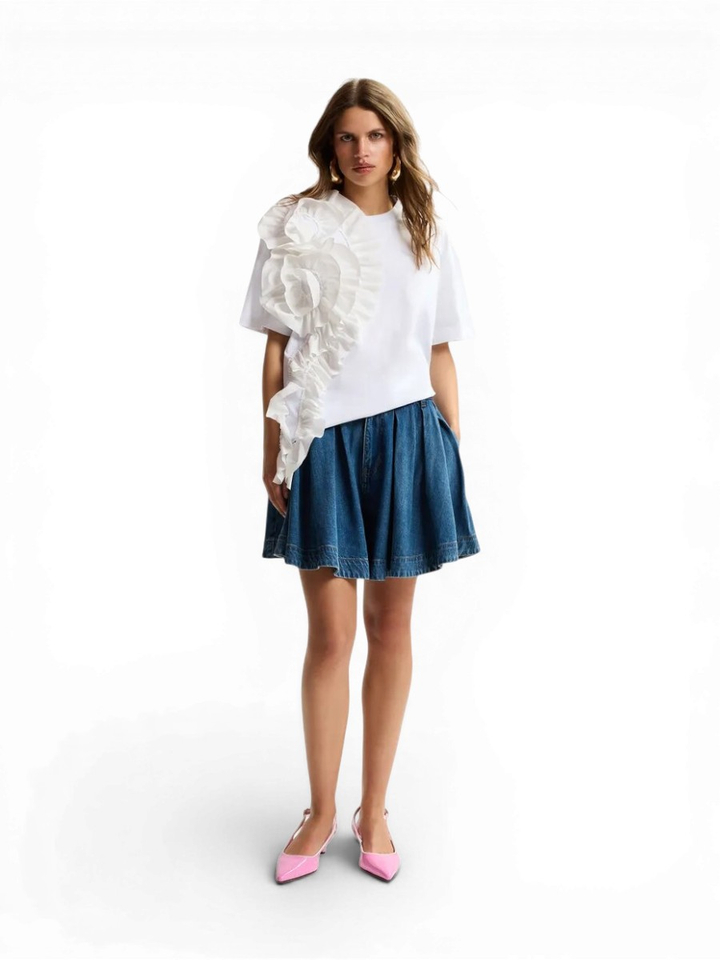Wit katoenen t-shirt met oversized bloem Jidole Essentiel 