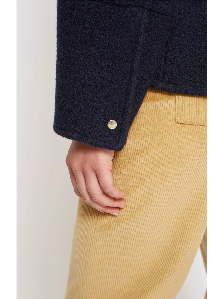 Blauwe trui met opstaande kraag Millie Roseanna