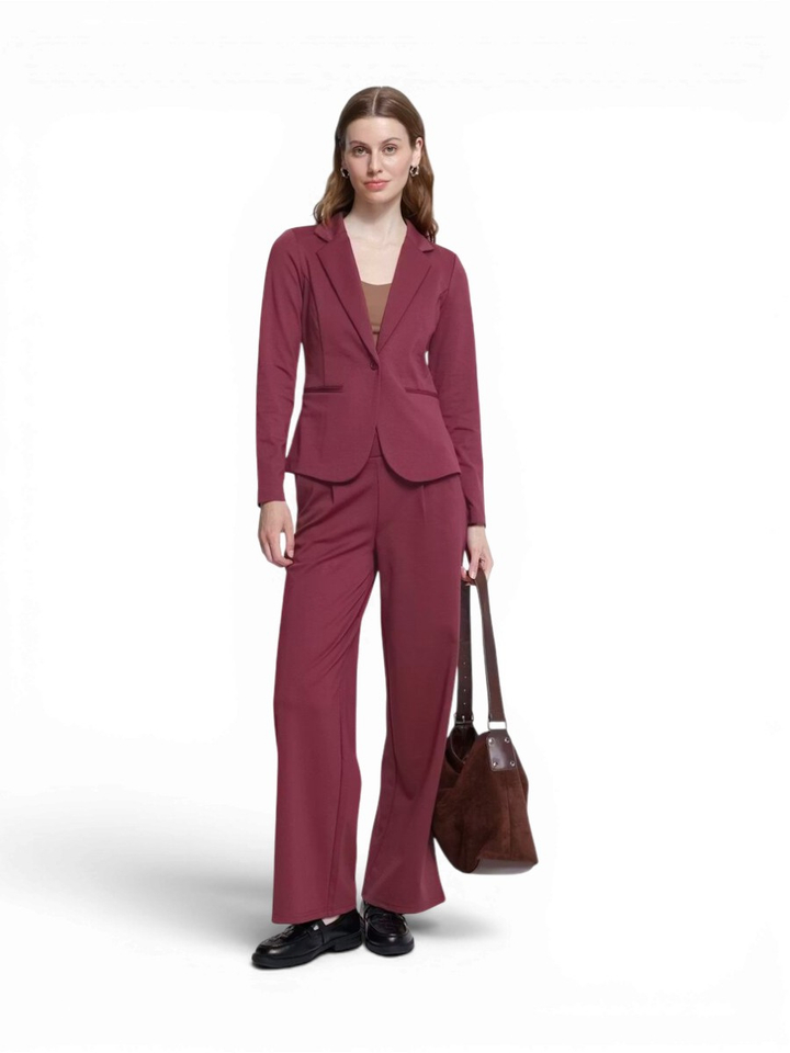 Kersenrode tijdloze blazer Kate Ichi 