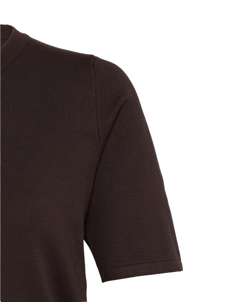 Donkerbruine pull met ronde hals en korte mouwen Ichi 
