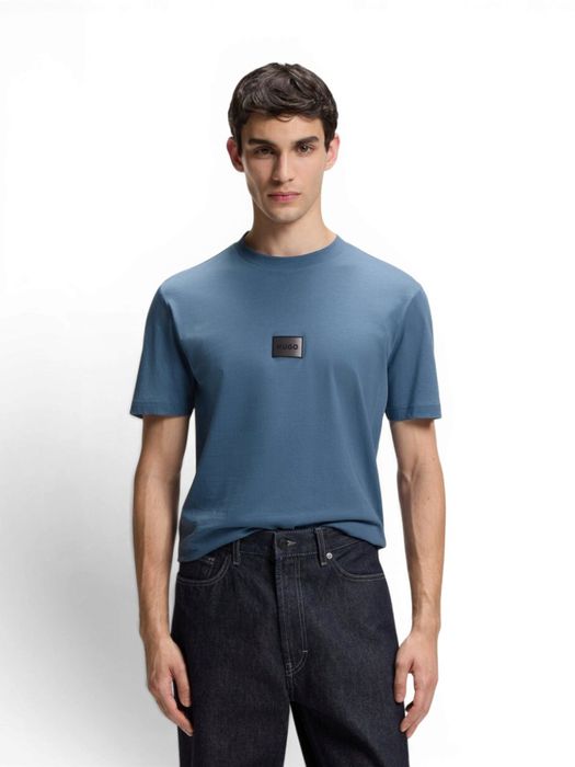 Blauwe t-shirt met logo detail Danotie Hugo Boss