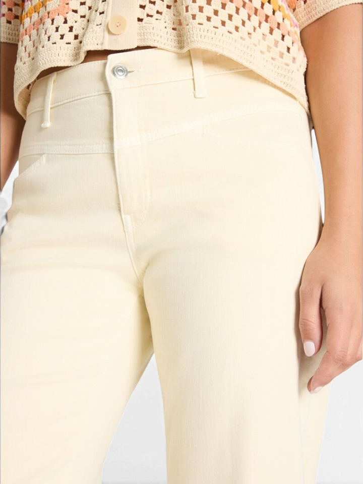 Ecru relaxed jeans Elin Cambio