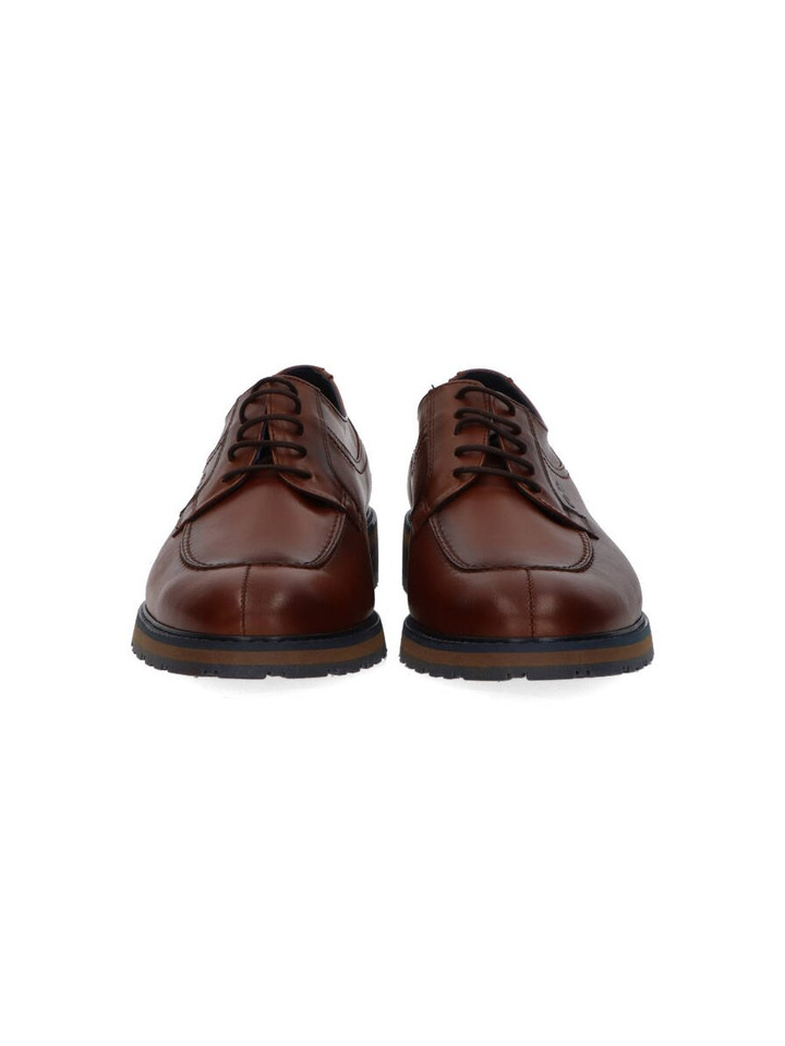 Cognac kleurige veterschoenen Fluchos