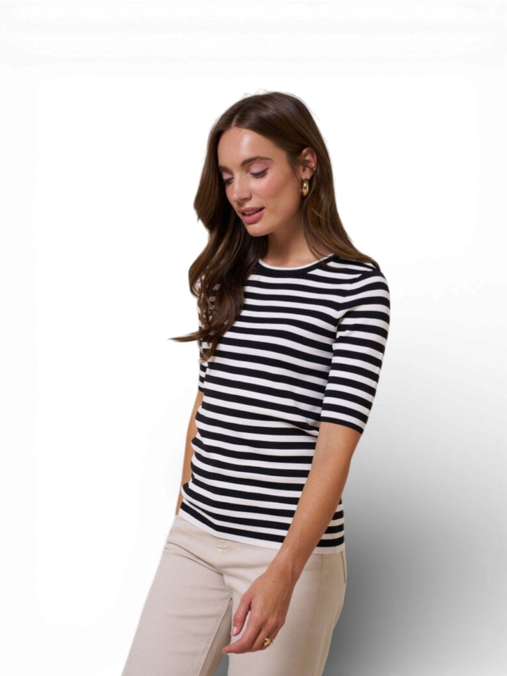 Blauwe ecru gestreepte t-shirt Studio Anneloes