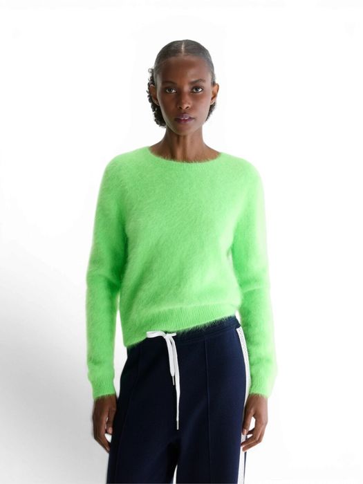 Fluogroene pull met angoramix Datti Bellerose