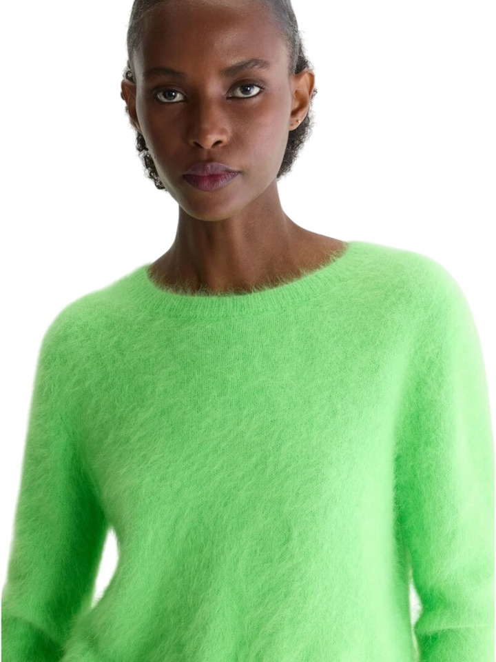 Fluogroene pull met angoramix Datti Bellerose