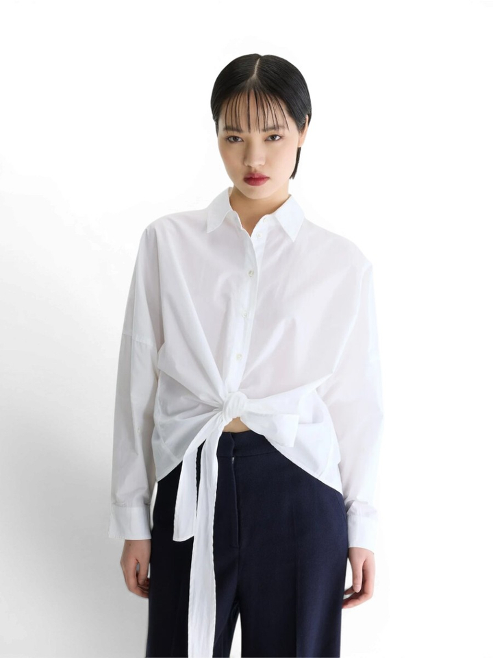 Witte bloes met knoop detail Candice Bellerose 