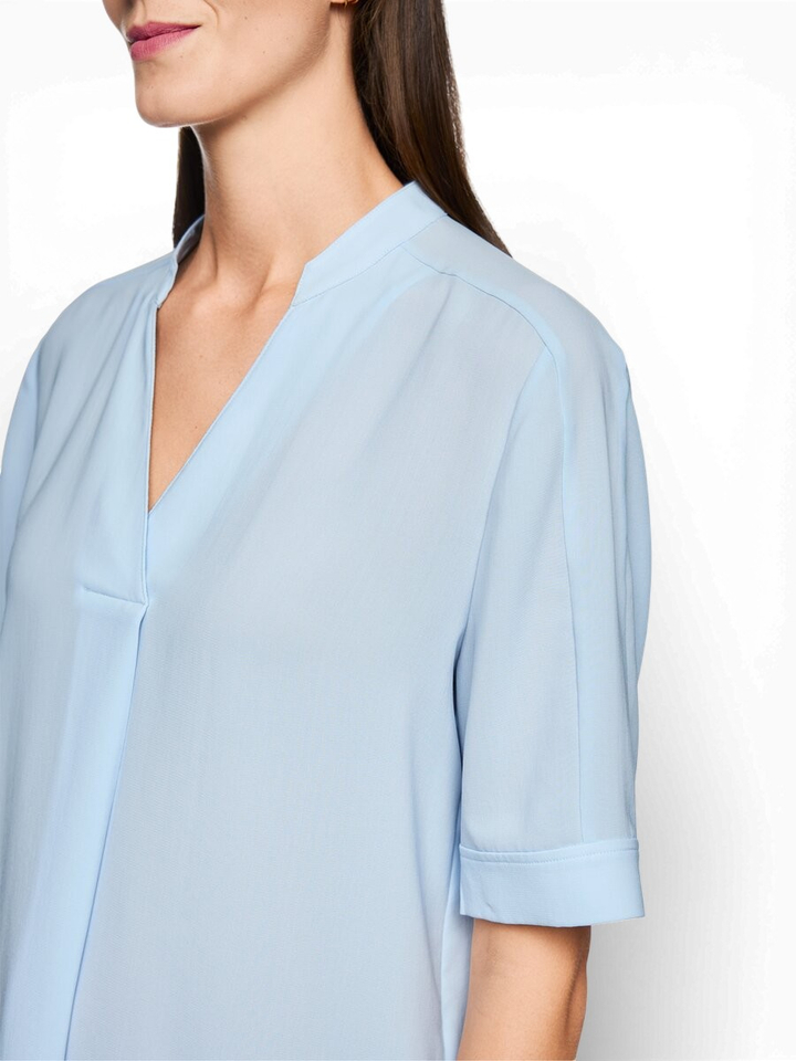 Lichtblauwe blouse met korte mouw Marccain Sport