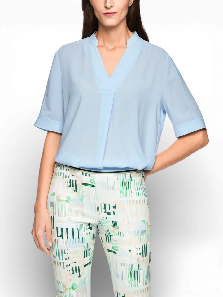 Lichtblauwe blouse met korte mouw Marccain Sport