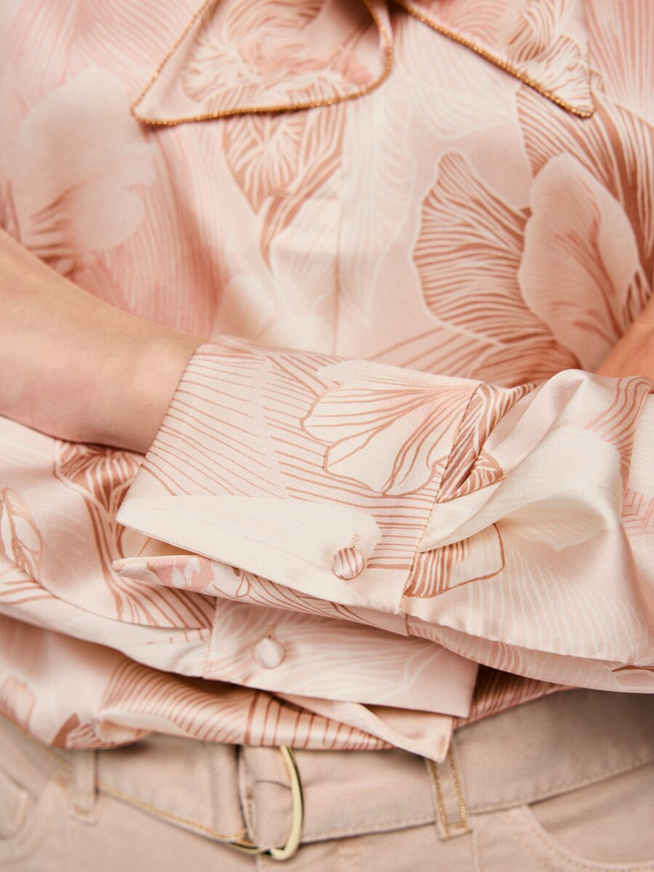 Beige bloes met bloemenprint  Marccain