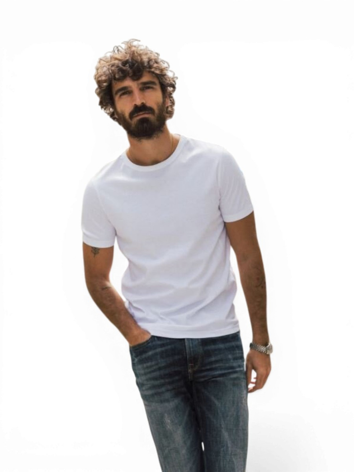 Witte t-shirt met logo op de arm Mos Mosh