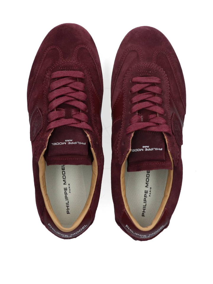 Bordeaux kleurige lage sneakers  Philippe Model 
