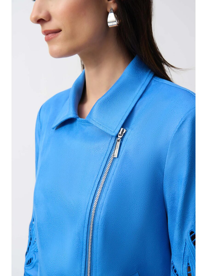 Blauwe jas met detail aan de mouwen Joseph Ribkoff