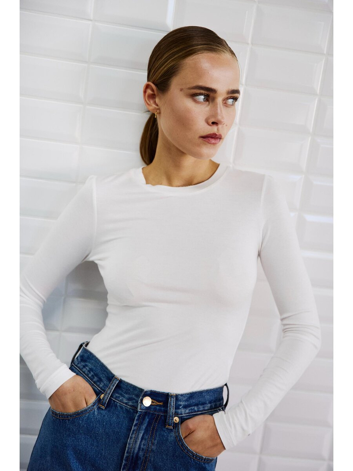 Beige t-shirt met lange mouwen Withblack