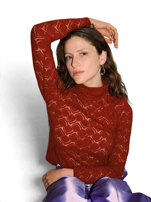 Rode hafldoorzichtige kanten blouse Tamara Collectors Club