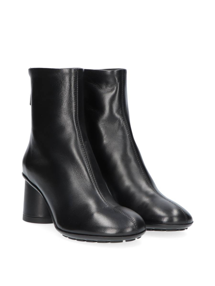 Zwarte laarzen met hak Curvy Bootie AGL
