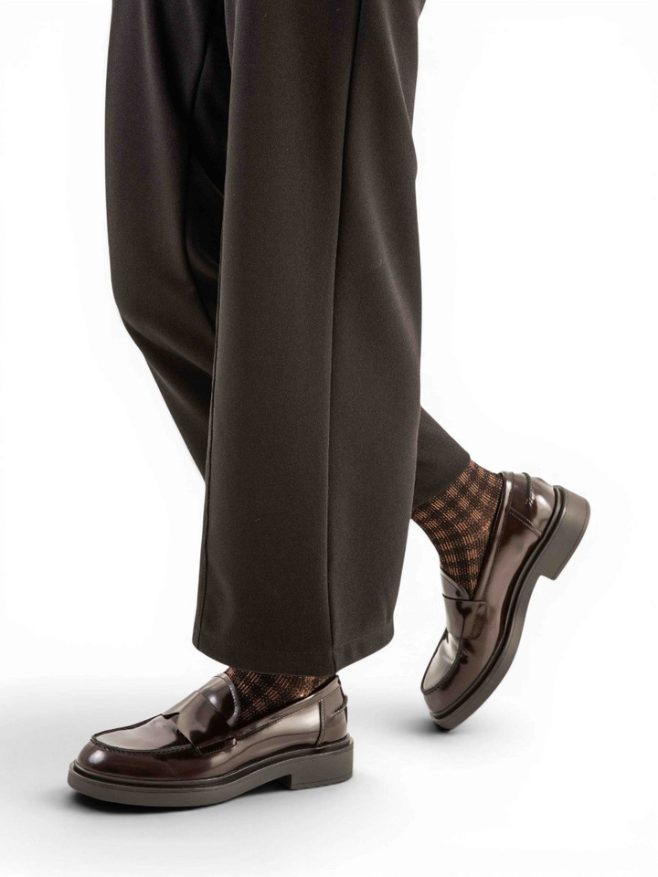 Donkerbruine loafer in lakleder AGL