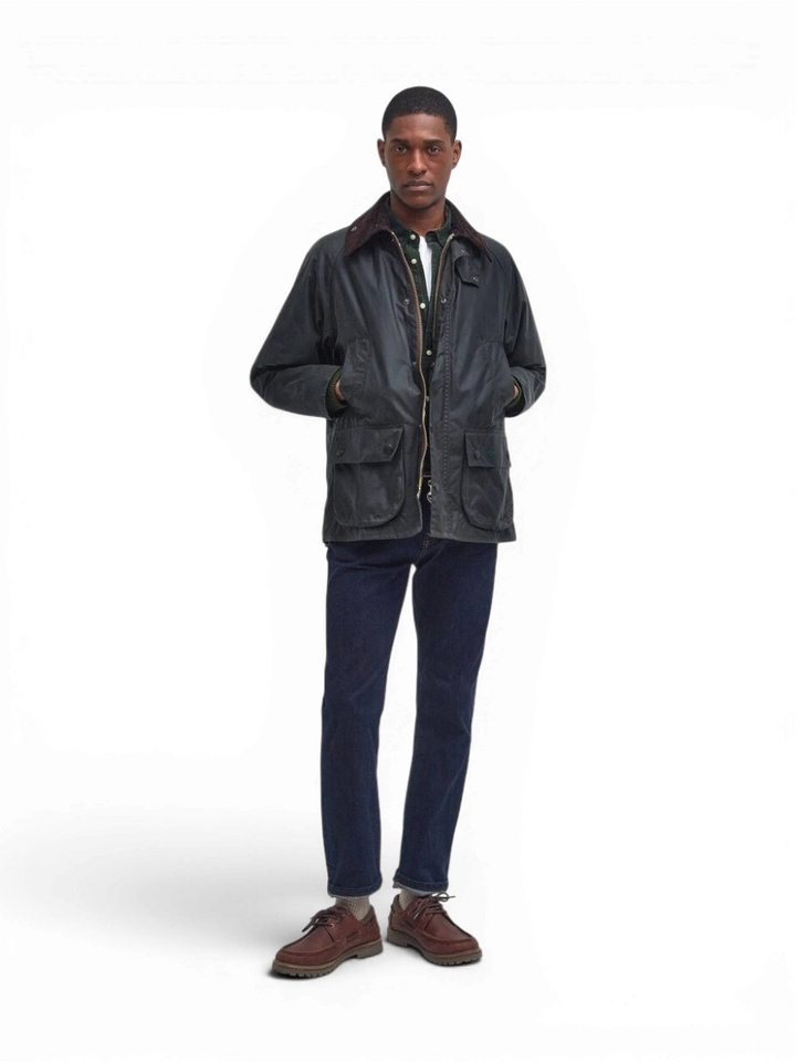 Kaki groene waxed jas met ribfluwelen kraag Barbour 