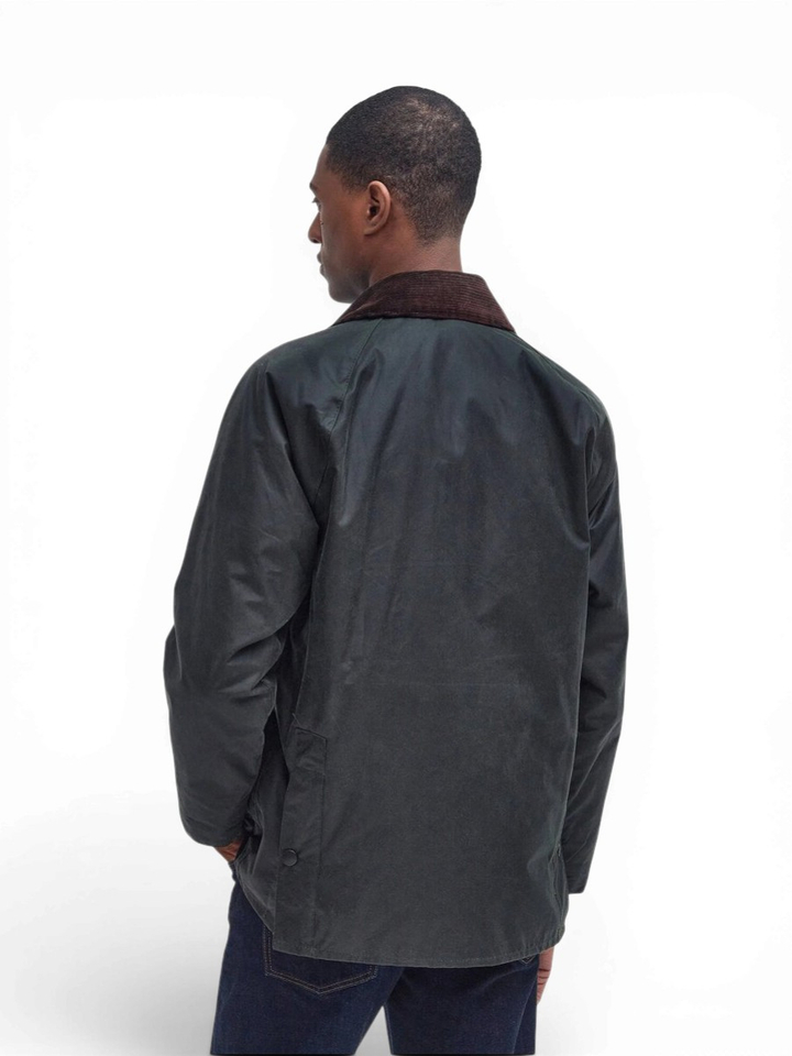 Kaki groene waxed jas met ribfluwelen kraag Barbour 
