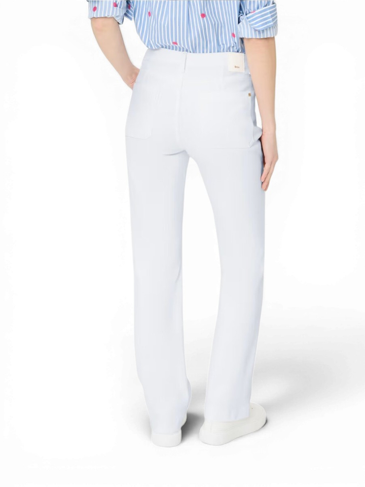 Witte jeans bootcut detail aan de zakken Mary Brax