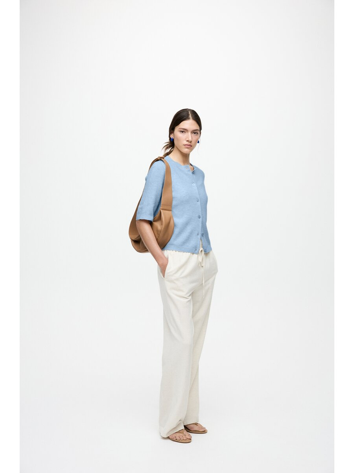 Lichtblauwe gilet met knopen Viliga Vila 