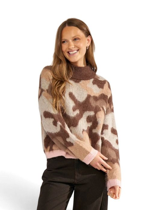Bruine trui met fantasie print Camu Numph