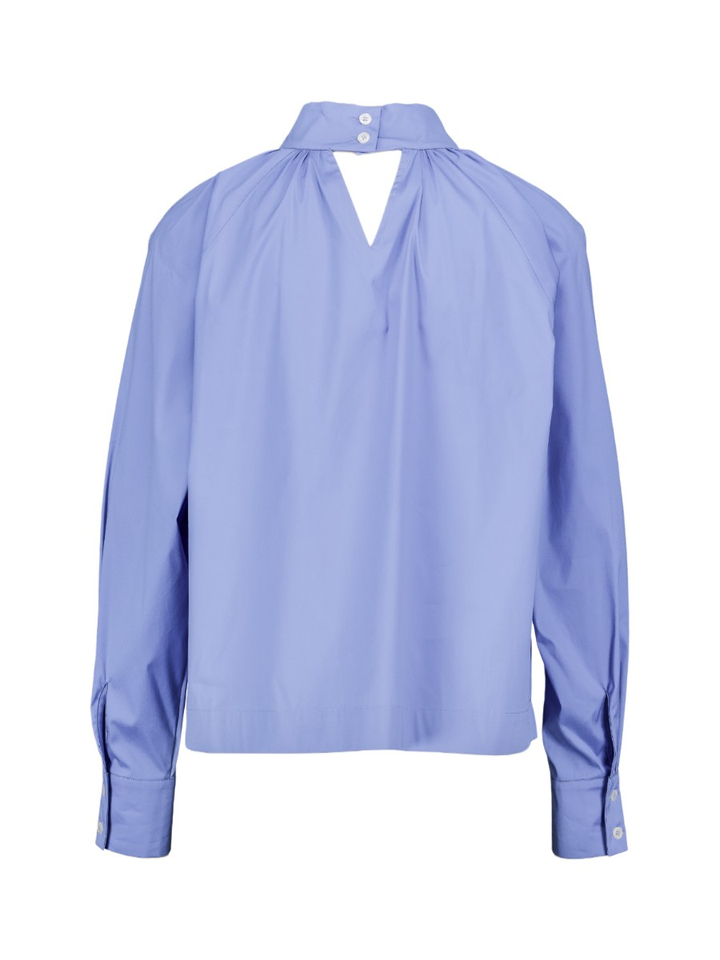 Blauwe blouse met detail aan de hals Vancouver March23