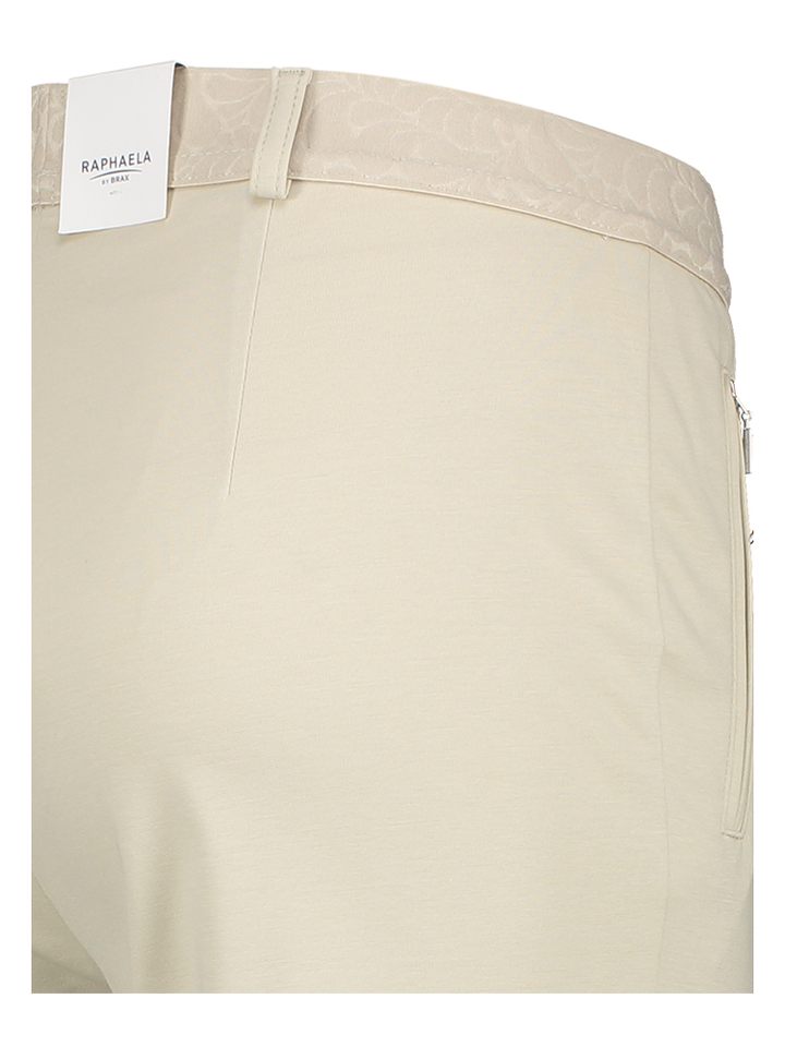 Ecru slim fit broek Lillyth Brax 