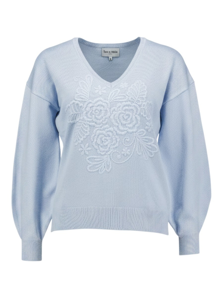 Sky blue pull met geborduurd bloemmotief Leo & Ugo
