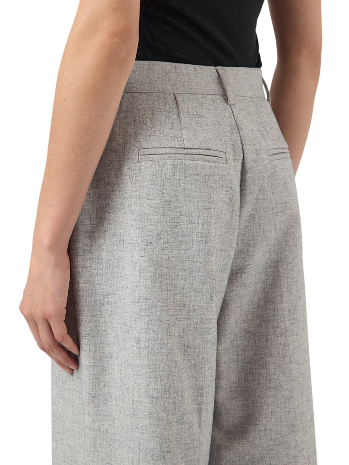 Grijze wijde broek met bandplooi Yasriu Y.A.S