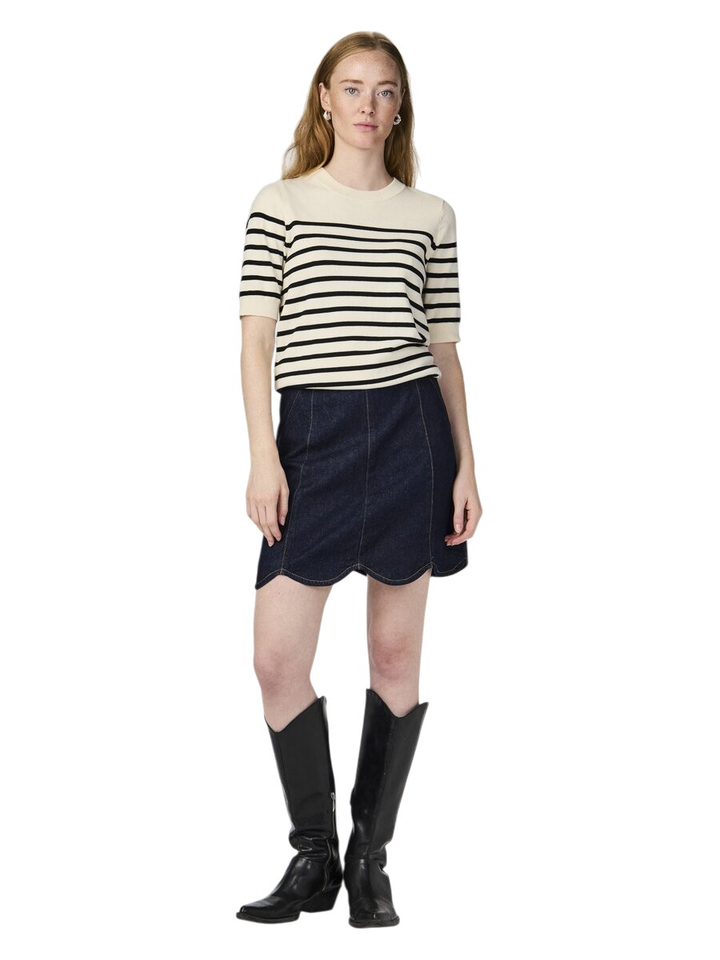 Beige pull met zwarte strepen Yaslena Y.A.S