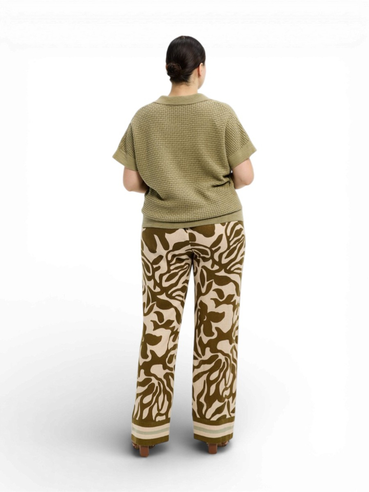 Groene pull met v-hals Roselien Xandres