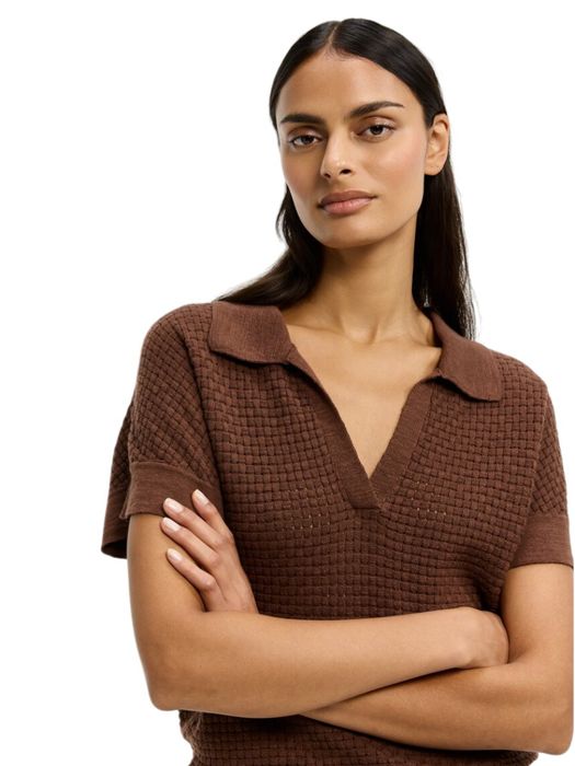 Bruine pull met v-hals Roselien Xandres