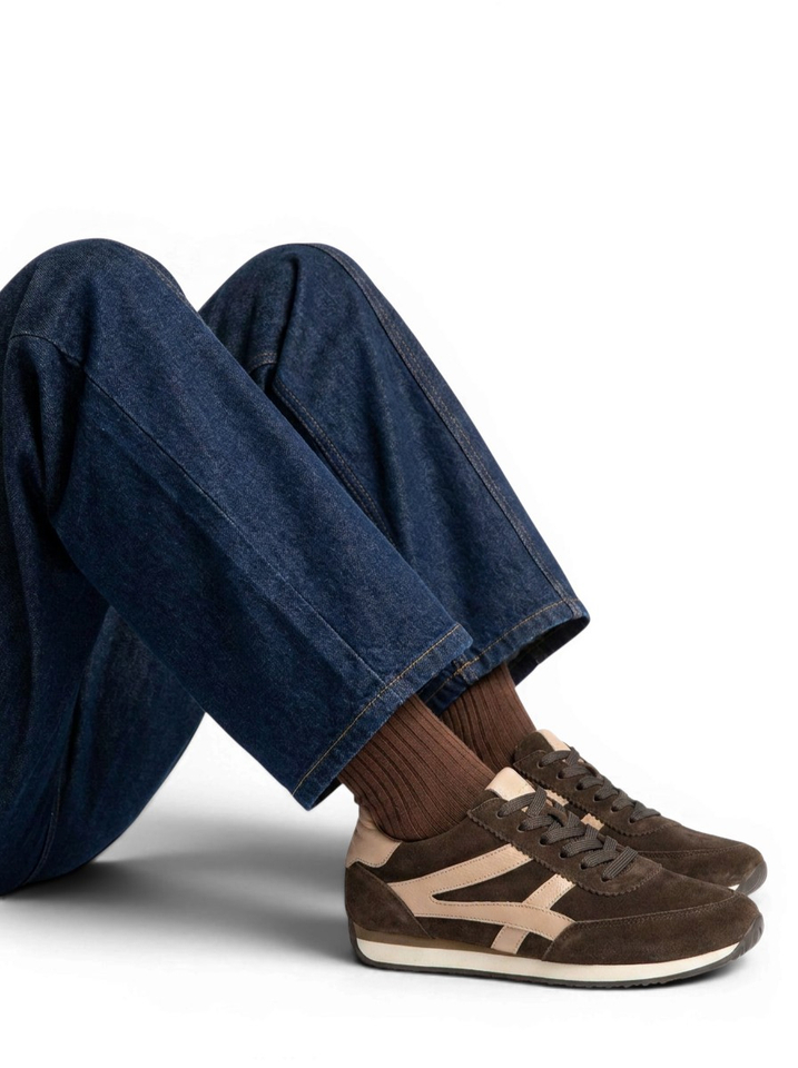 Donkerbruine lage sneakers Gabor