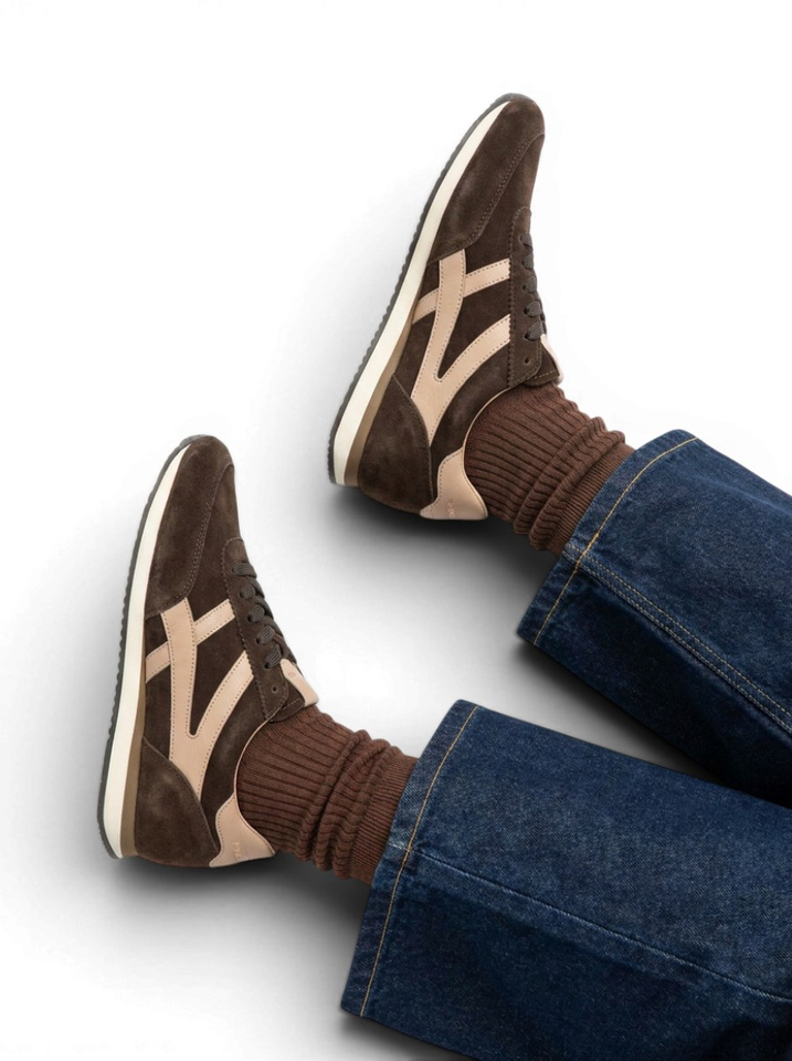 Donkerbruine lage sneakers Gabor