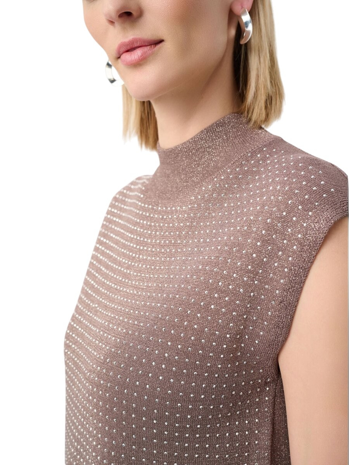 Taupe kleurige top met strass detail Joseph Ribkoff 