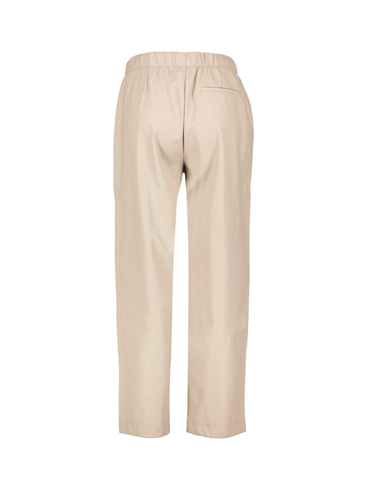 Beige broek in lederlook met elastische taille Carli Knit-ted