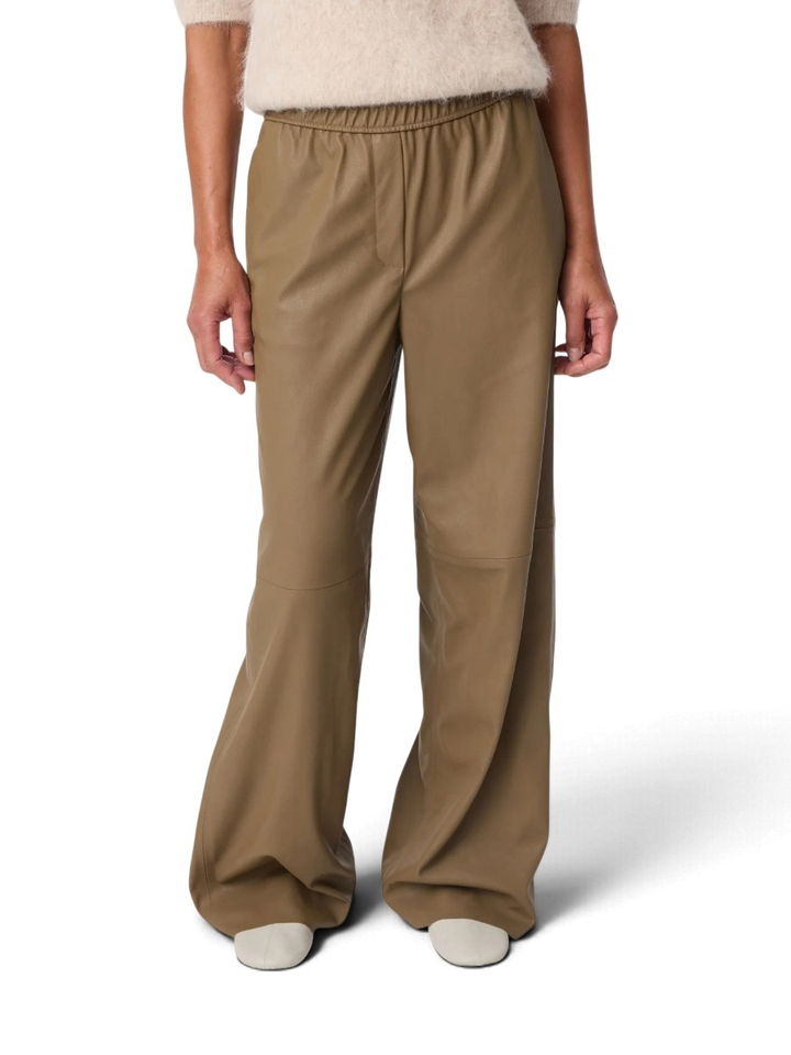 Beige wijde broek in lederlook Ada Knit-ted