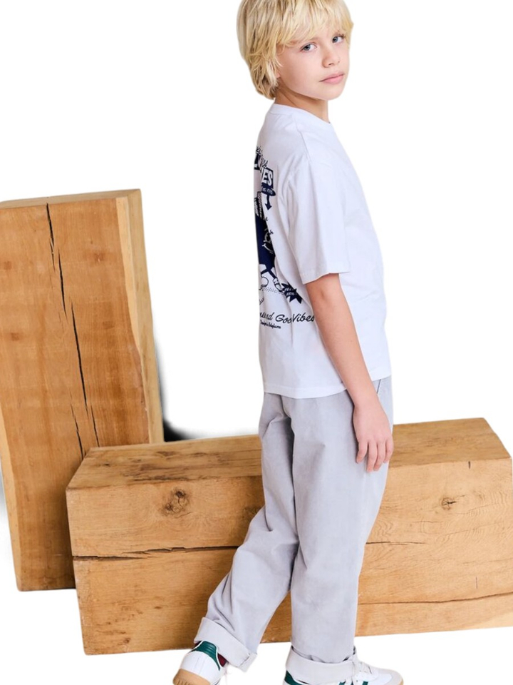 Witte katoenen T-shirt met opdruk AO76