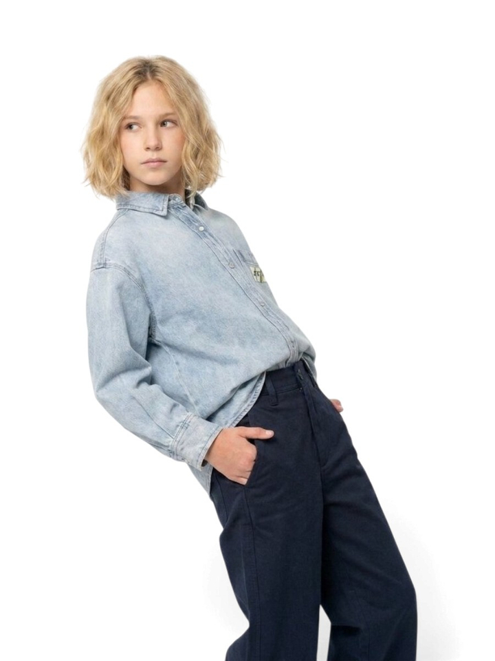 Lichtblauwe oversized jeans bloes AO76
