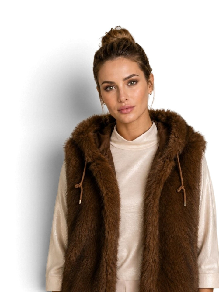 Donkerbruine teddy bodywarmer met kap Jenny Due Amanti