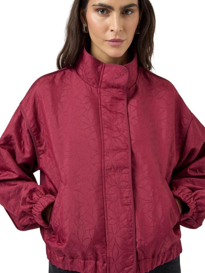 Donker rode bomber met bloemenprint Yasfipa Y.A.S