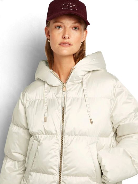 Beige winterjas Marian Beaumont