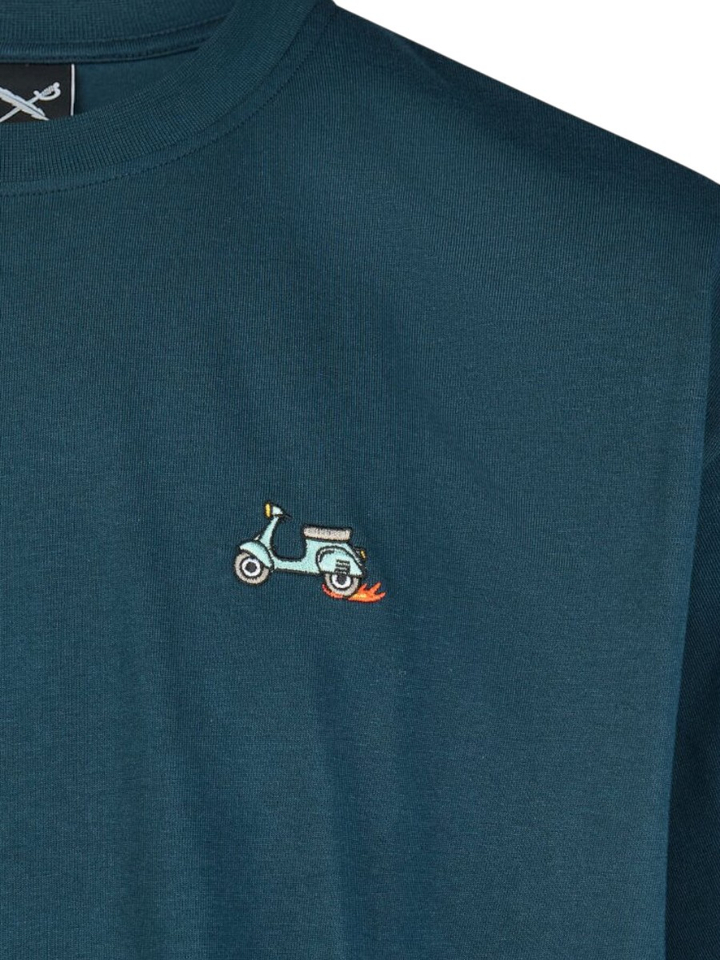 Blauwe katoenen t-shirt met ronde hals en korte mouwen I Scooter Iriedaily