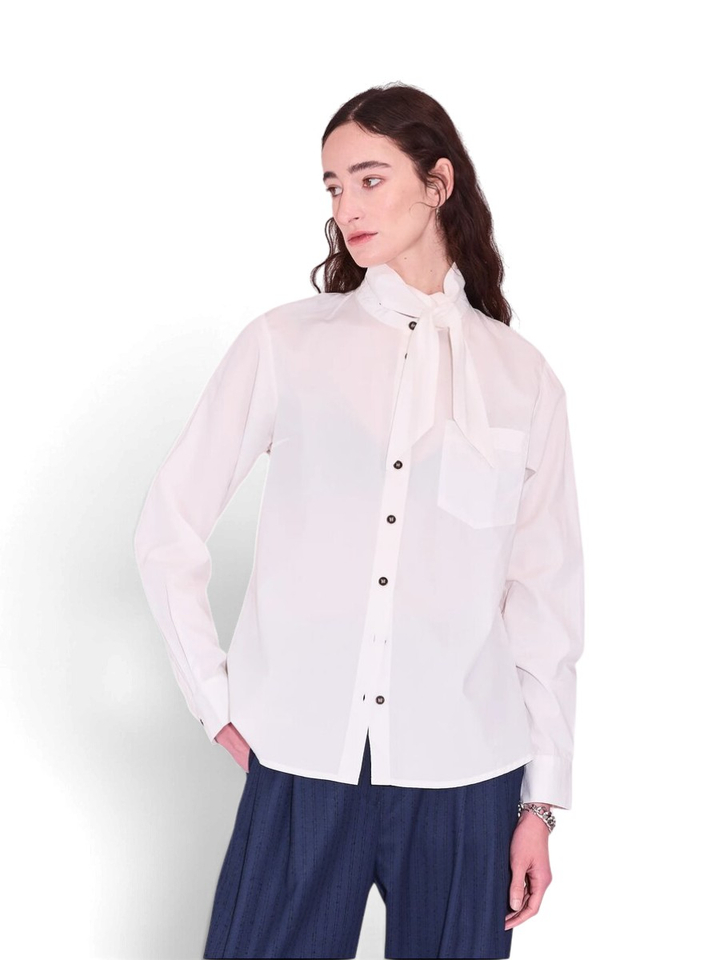 Witte blouse met strikkraag Joy Nathalie Vleeschouwer