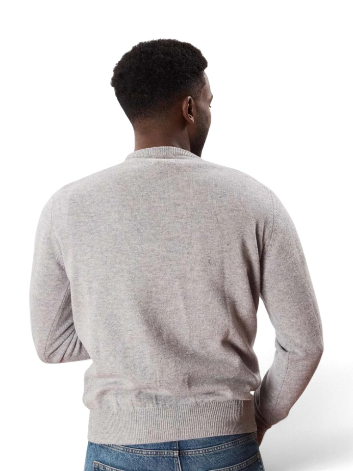 Pearlgrey wollen pull met ronde hals OMCS Osborne