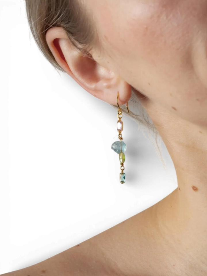 Gouden multicolor oorbellen Studio Murielle Perrotti  