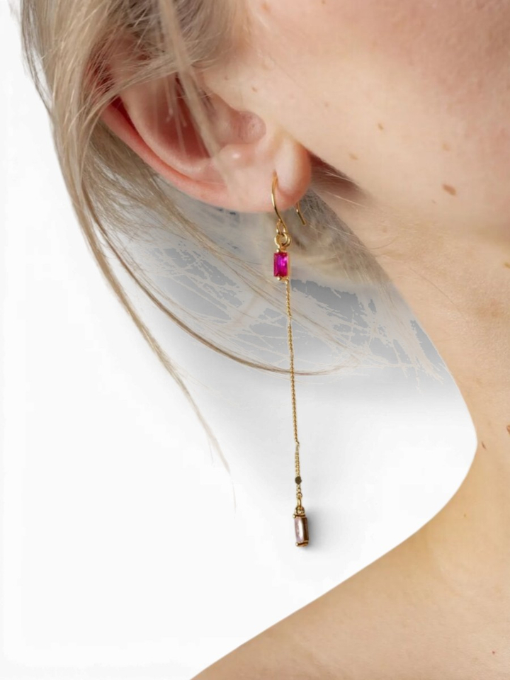 Gouden pink oorbellen Nala Murielle Perrotti 